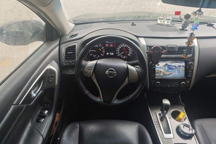 Used Nissan Teana 2013 2.0L XL Comfort Edition Steering Wheel