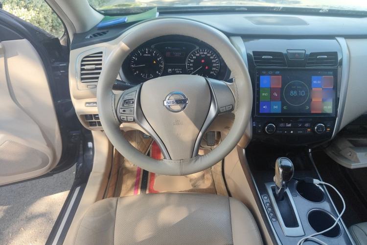 Used Nissan Teana 2013 2.0L XL Comfort Edition Steering Wheel
