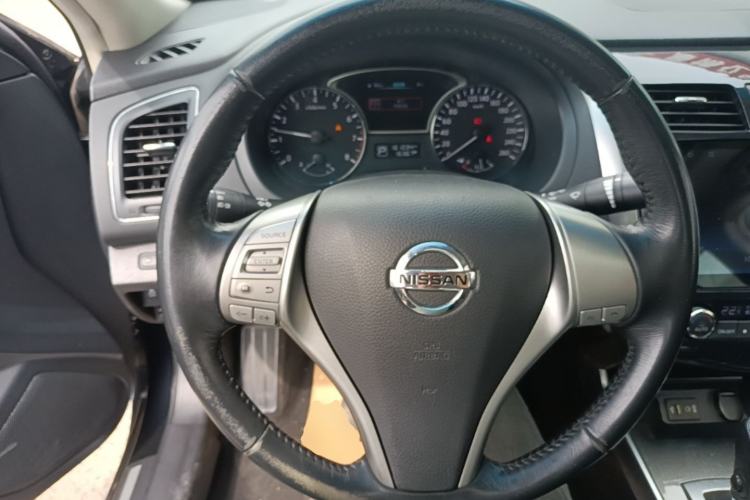 Used Nissan Teana 2013 2.0L XL Comfort Edition Steering Wheel