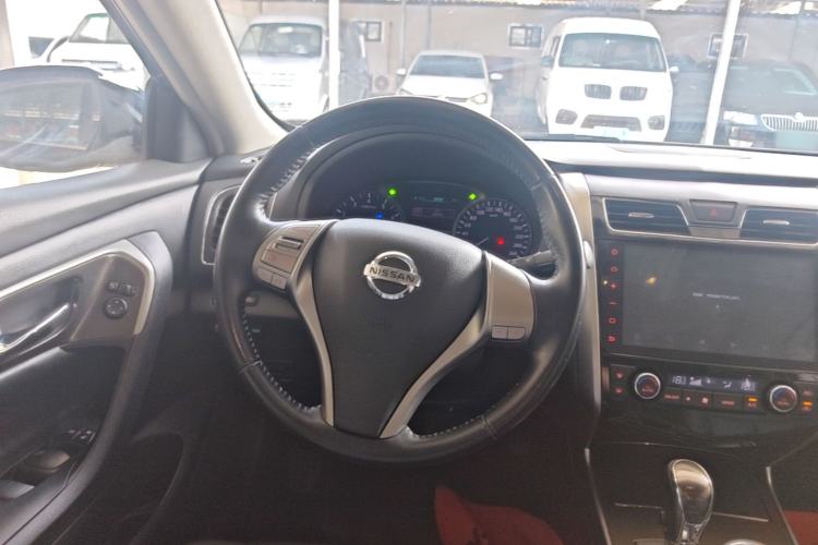 Used Nissan Teana 2013 2.0L XL Comfort Edition Steering Wheel