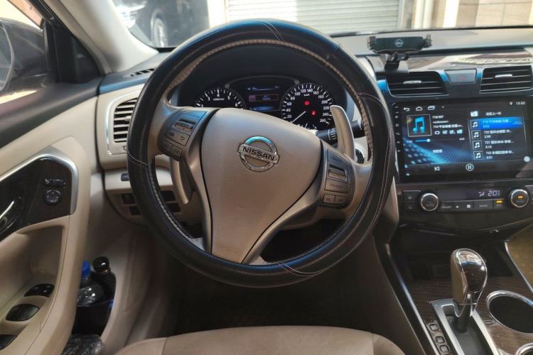Used Nissan Teana 2013 2.5L XL-NAVI Tech Smart Enjoyment Edition Steering Wheel