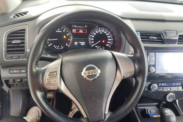 Used Nissan Teana 2013 2.0L XL Comfort Edition Steering Wheel