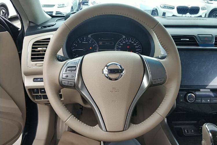 Used Nissan Teana 2013 2.0L XL Comfort Edition Steering Wheel