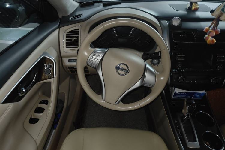 Used Nissan Teana 2013 2.0L XL Comfort Edition Steering Wheel