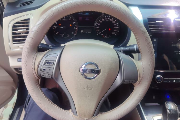 Used Nissan Teana 2013 2.0L XL Comfort Edition Steering Wheel