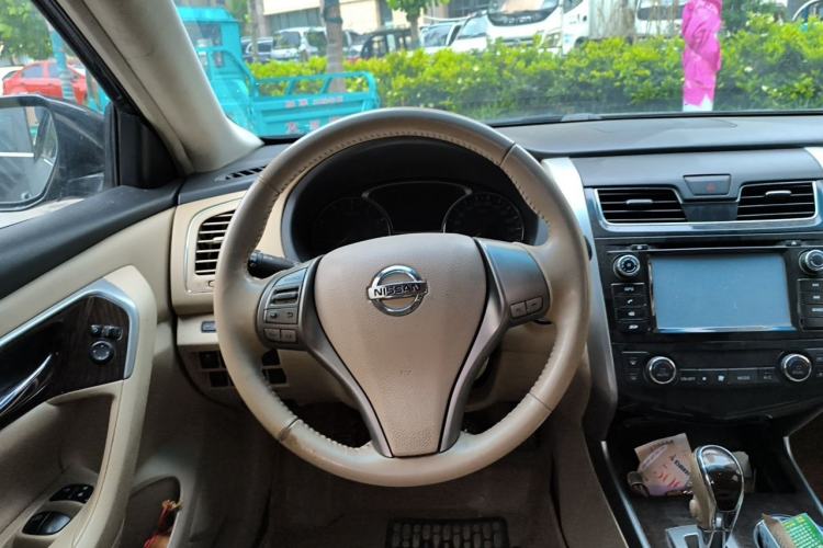 Used Nissan Teana 2013 2.0L XL Comfort Edition Steering Wheel