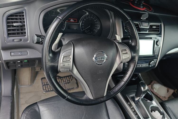 Used Nissan Teana 2013 2.5L XL-NAVI Tech Smart Enjoyment Edition Steering Wheel