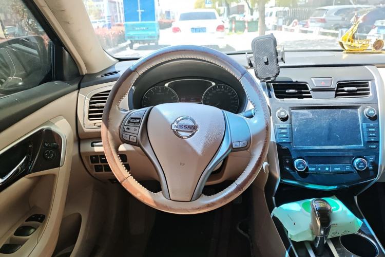 Used Nissan Teana 2013 2.0L XL Comfort Edition Steering Wheel