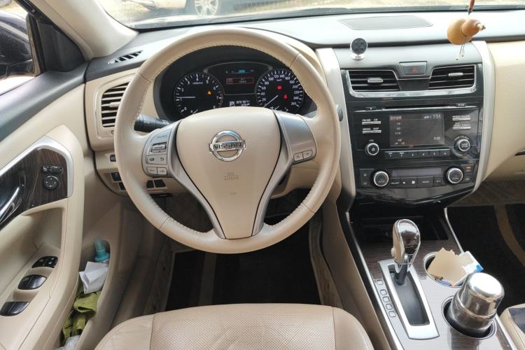 Used Nissan Teana 2013 2.0L XL Comfort Edition Steering Wheel