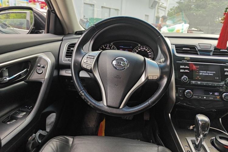 Used Nissan Teana 2013 2.0L XL Comfort Edition Steering Wheel