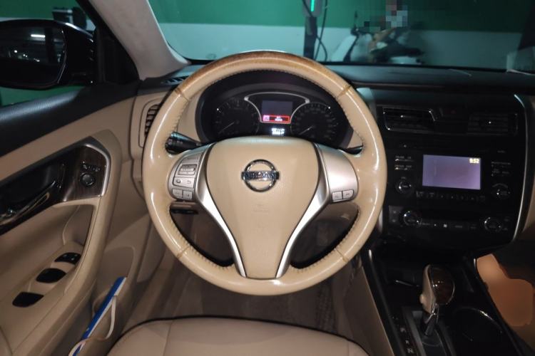 Used Nissan Teana 2013 2.0L XL Comfort Edition Steering Wheel