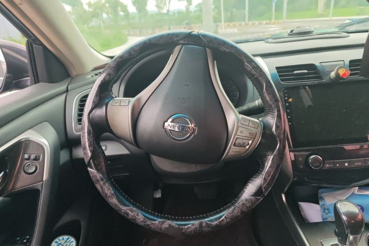 Used Nissan Teana 2013 2.0L XL Comfort Edition Steering Wheel