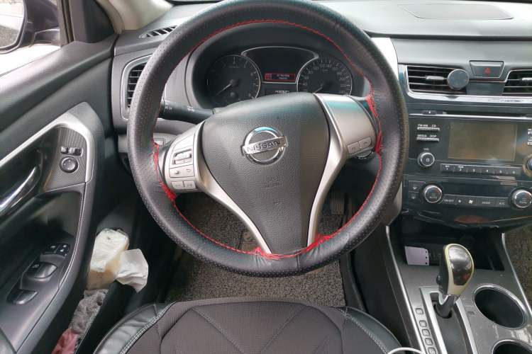 Used Nissan Teana 2013 2.0L XL Comfort Edition Steering Wheel