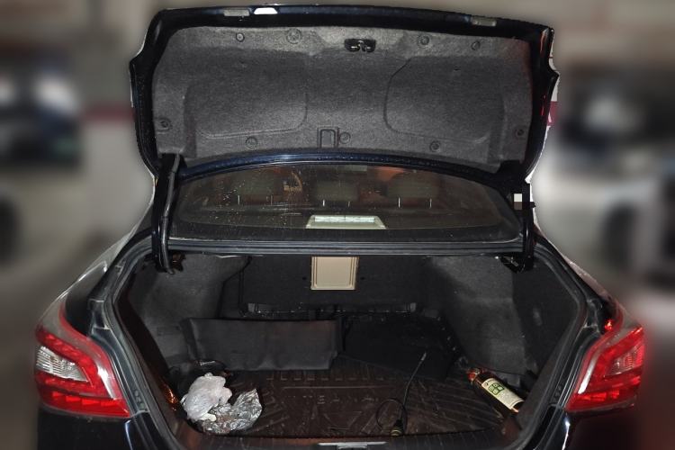 Used Nissan Teana 2013 2.0L XL-NAVI Smart Navigation Edition Trunk