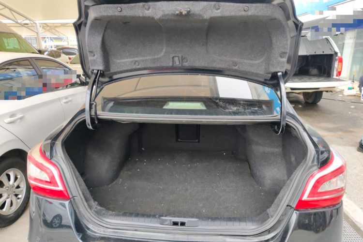 Used Nissan Teana 2013 2.5L XL Leading Edition Trunk