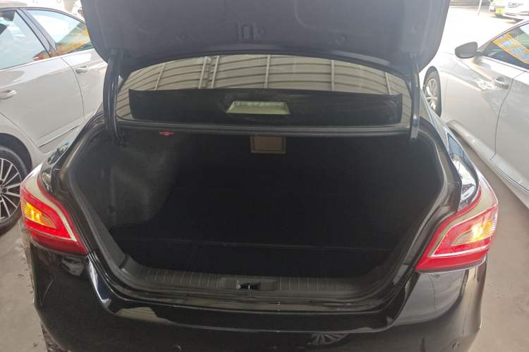Used Nissan Teana 2013 2.0L XL Comfort Edition Trunk