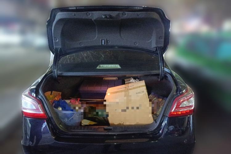 Used Nissan Teana 2013 2.5L XL-NAVI Tech Smart Enjoyment Edition Trunk