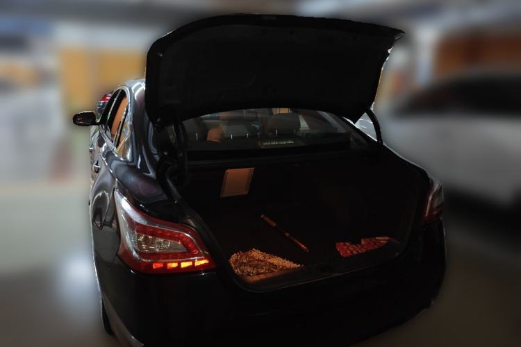 Used Nissan Teana 2013 2.0L XL Comfort Edition Trunk