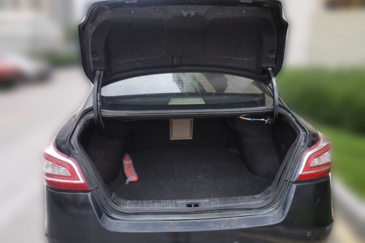 Used Nissan Teana 2013 2.0L XL Comfort Edition Trunk