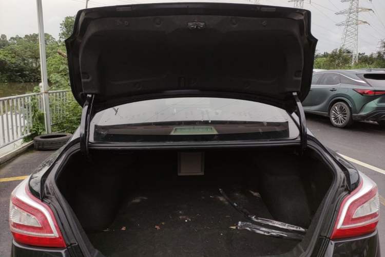 Used Nissan Teana 2013 2.5L XL Leading Edition Trunk
