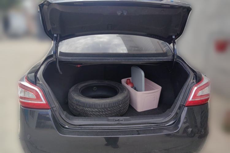 Used Nissan Teana 2013 2.5L XL Leading Edition Trunk