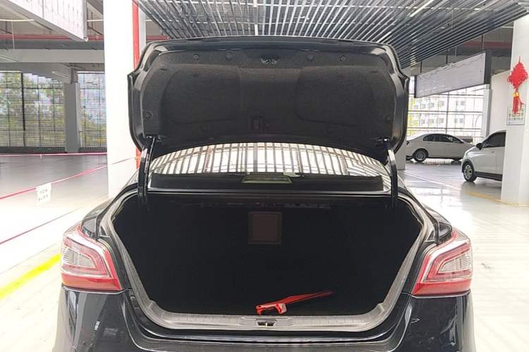 Used Nissan Teana 2013 2.5L XL Leading Edition Trunk