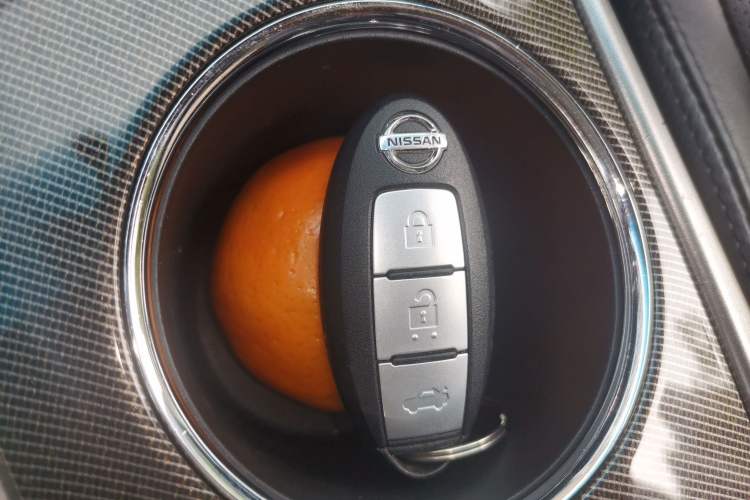 Used Nissan Teana 2013 2.0L XL Comfort Edition Vehicle Key