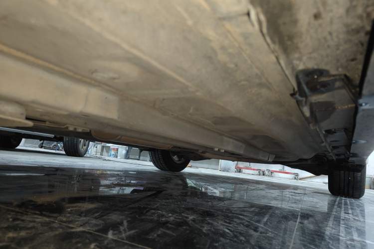 Used Nissan Teana 2013 2.0L XL Comfort Edition Chassis Front Left