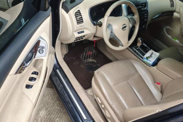 Used Nissan Teana 2013 2.0L XL Comfort Edition Driver Seat