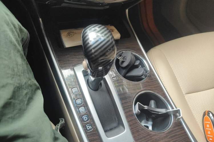 Used Nissan Teana 2013 2.0L XE Fashion Edition Gear Lever