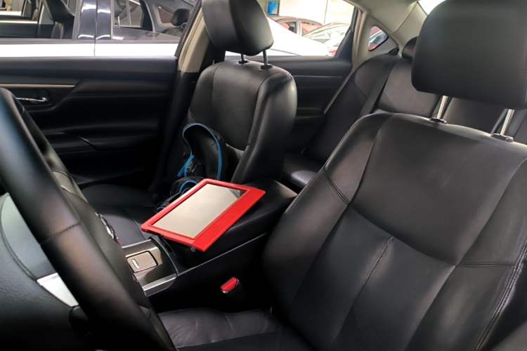 Used Nissan Teana 2013 2.0L XL Comfort Edition Left Front Seat
