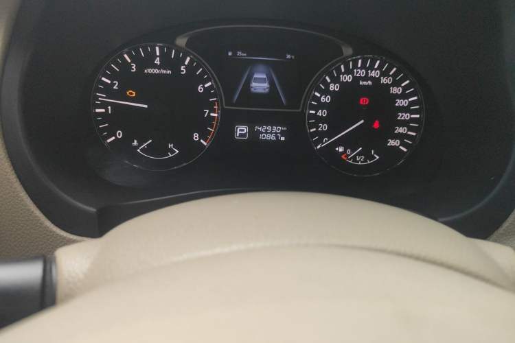 Used Nissan Teana 2013 2.0L XE Fashion Edition Odometer Close Up