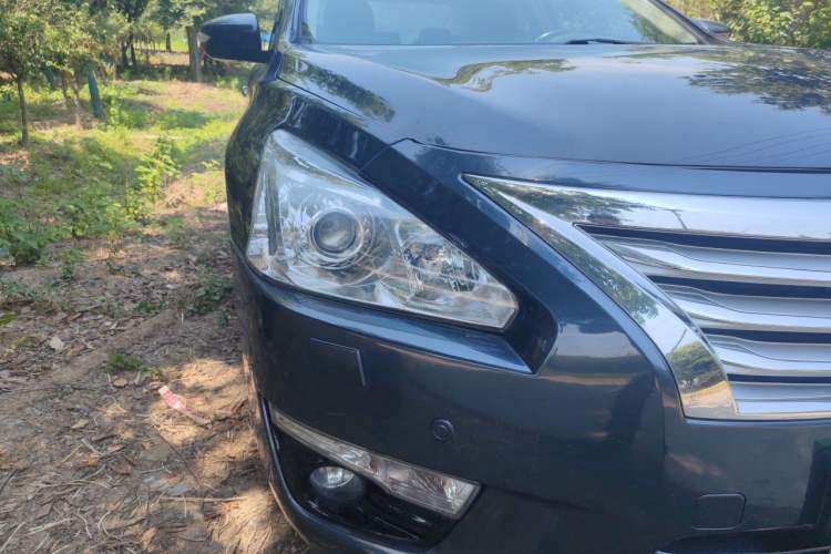 Used Nissan Teana 2013 2.5L XL Leading Edition Right Front Headlight