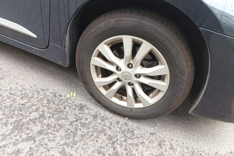 Used Nissan Teana 2013 2.5L XL Leading Edition Right Front Wheel Hub