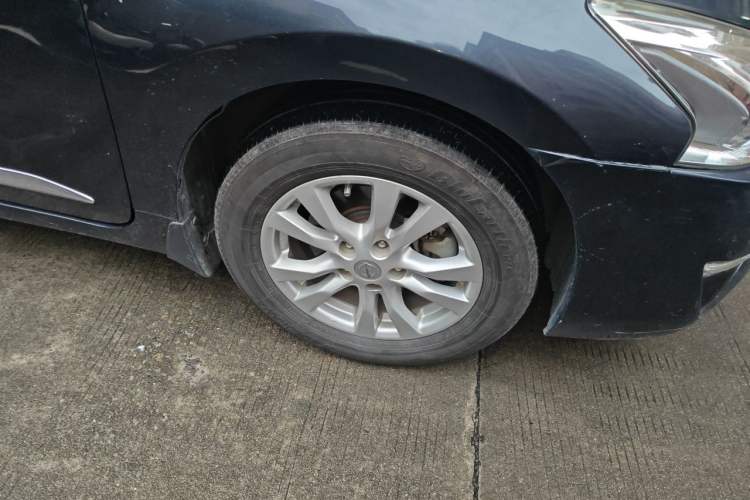 Used Nissan Teana 2013 2.0L XL Comfort Edition Right Front Wheel Hub
