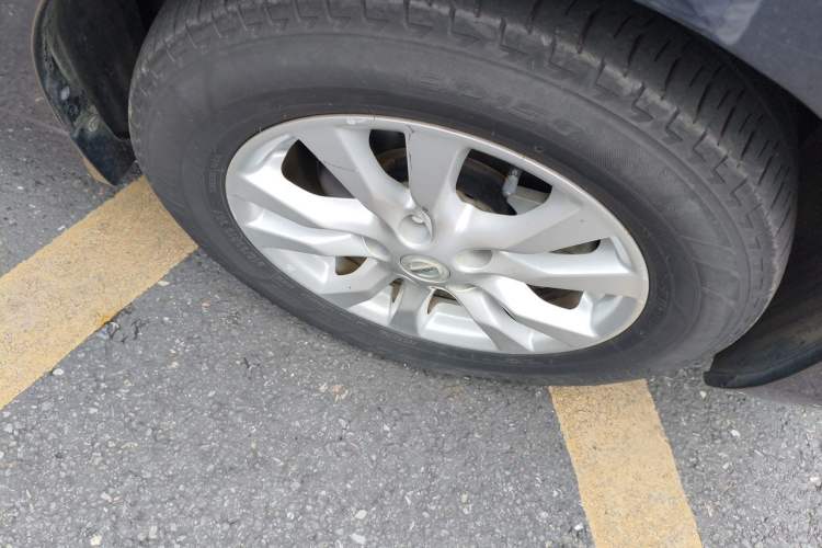 Used Nissan Teana 2013 2.5L XL Leading Edition Right Front Wheel Hub