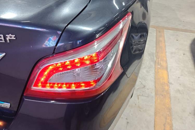 Used Nissan Teana 2013 2.0L XL Comfort Edition Right Rear Taillight