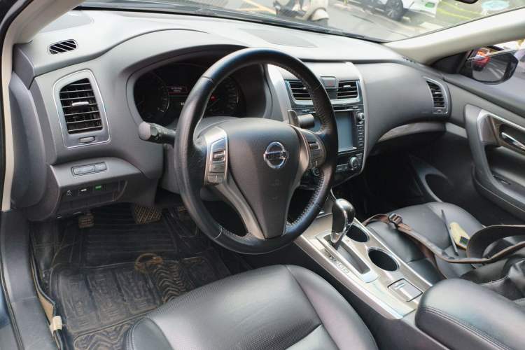 Used Nissan Teana 2013 2.5L XL Leading Edition Steering Wheel