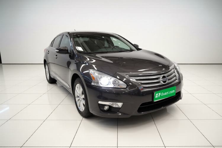 Used Nissan Teana 2013 2.0L XL Comfort Edition Front Right 45 Deg