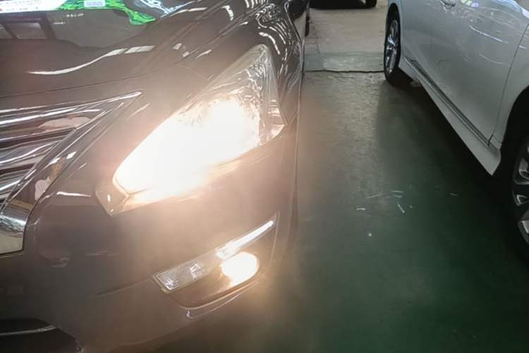 Used Nissan Teana 2013 2.0L XL Comfort Edition Left Front Headlight