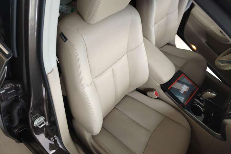 Used Nissan Teana 2013 2.0L XL Comfort Edition Right Front Seat