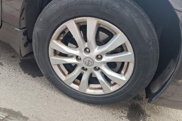 Used Nissan Teana 2013 2.0L XL Comfort Edition Right Front Wheel Hub