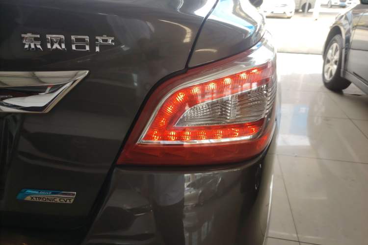 Used Nissan Teana 2013 2.0L XL Comfort Edition Right Rear Taillight