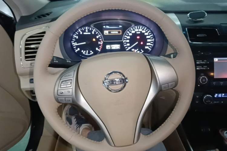 Used Nissan Teana 2013 2.0L XL Comfort Edition Steering Wheel