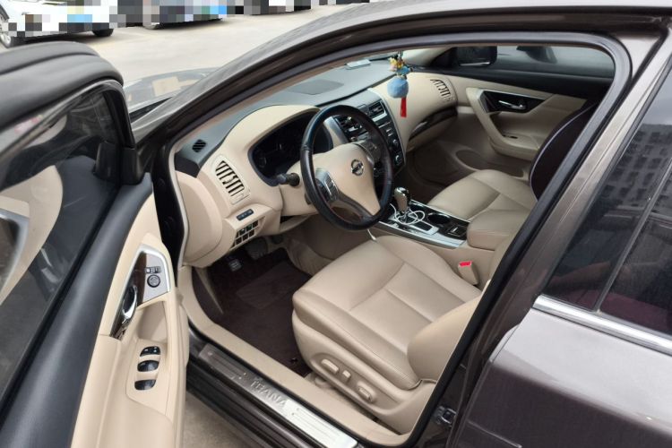 Used Nissan Teana 2013 2.5L XL Leading Edition Driver Seat