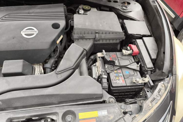 Used Nissan Teana 2013 2.5L XL Leading Edition Engine Bay Left