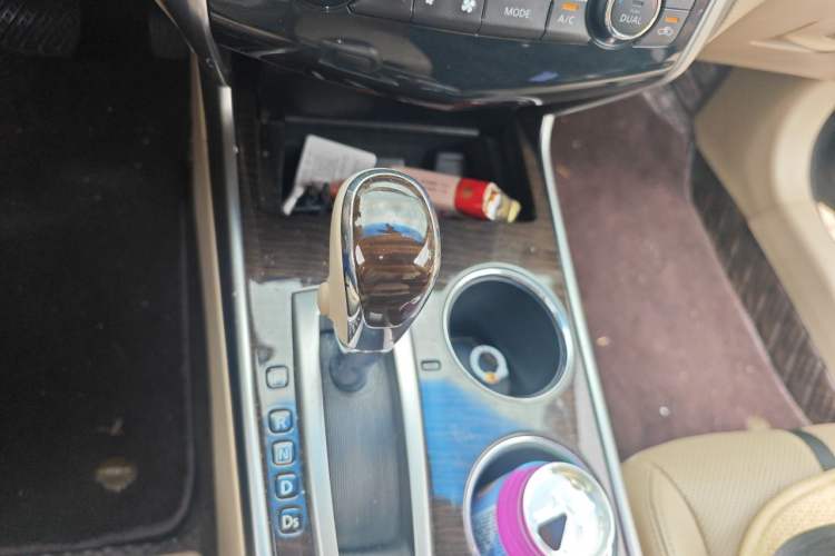Used Nissan Teana 2013 2.0L XL Comfort Edition Gear Lever