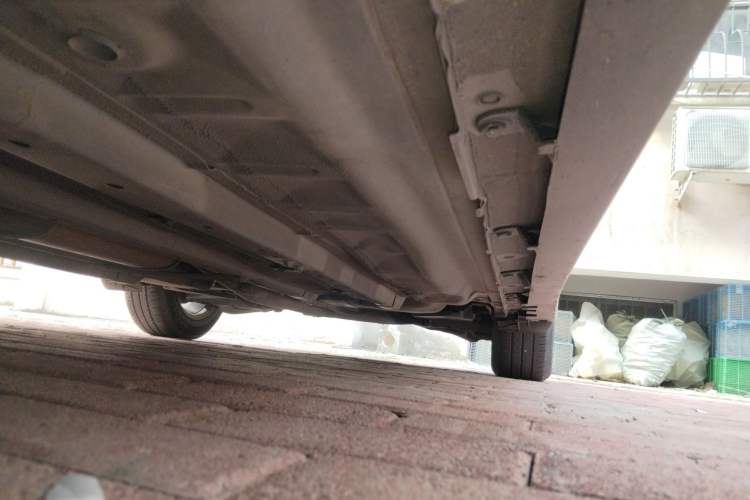 Used Nissan Teana 2013 2.0L XL Comfort Edition Chassis Front Left