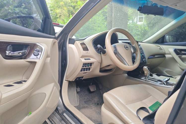 Used Nissan Teana 2013 2.0L XL Comfort Edition Driver Seat