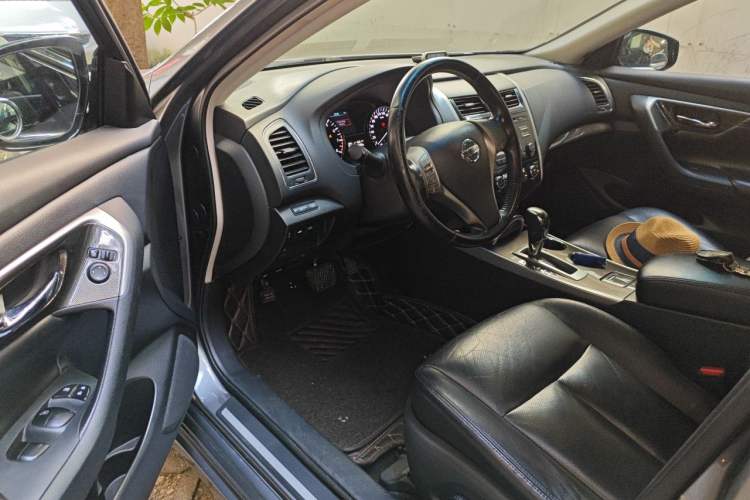 Used Nissan Teana 2013 2.0L XL Comfort Edition Driver Seat